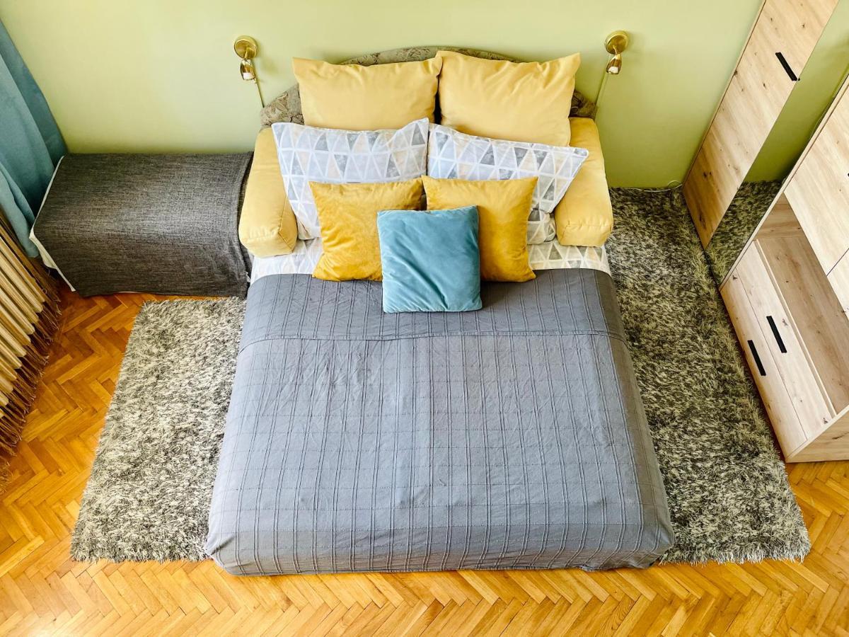 شقة Apartman Jelena II سريمسكا ميتروفيكا المظهر الخارجي الصورة